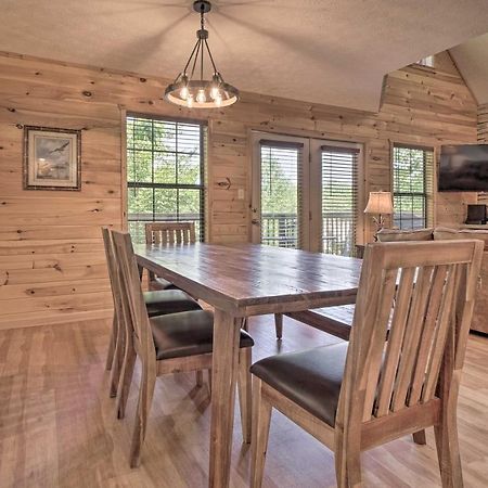 Rustic Pigeon Forge Home With Private Hot Tub! 外观 照片
